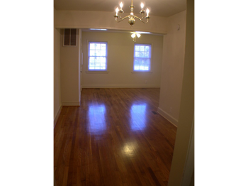 2308-2312 40th Street NW 2 Beds Apartment for Rent - Photo Gallery 3