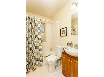 4822-4842 Fairfax Drive 1 Bed Apartment for Rent - Photo Gallery 5