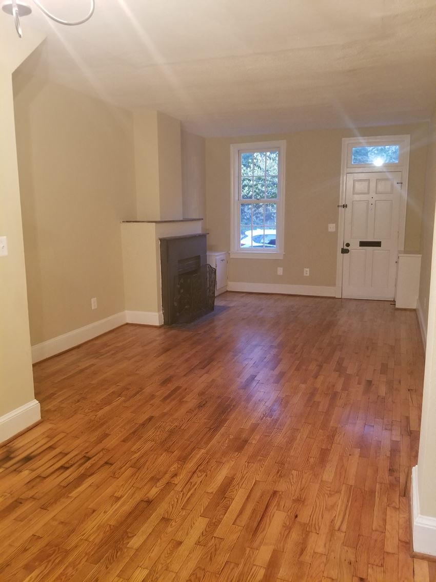 940 24th Street NW 2 Beds House for Rent - Photo Gallery