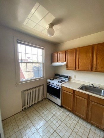 1828-1834 N 16th Street Studio-1 Bed Apartment for Rent - Photo Gallery 3