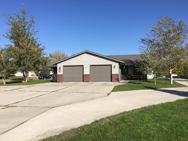 Best 2 Bedroom Apartments in Dell Rapids, SD: from $710 | RentCafe