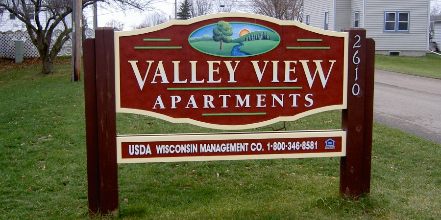 the sign for valley view apartments in valley view va