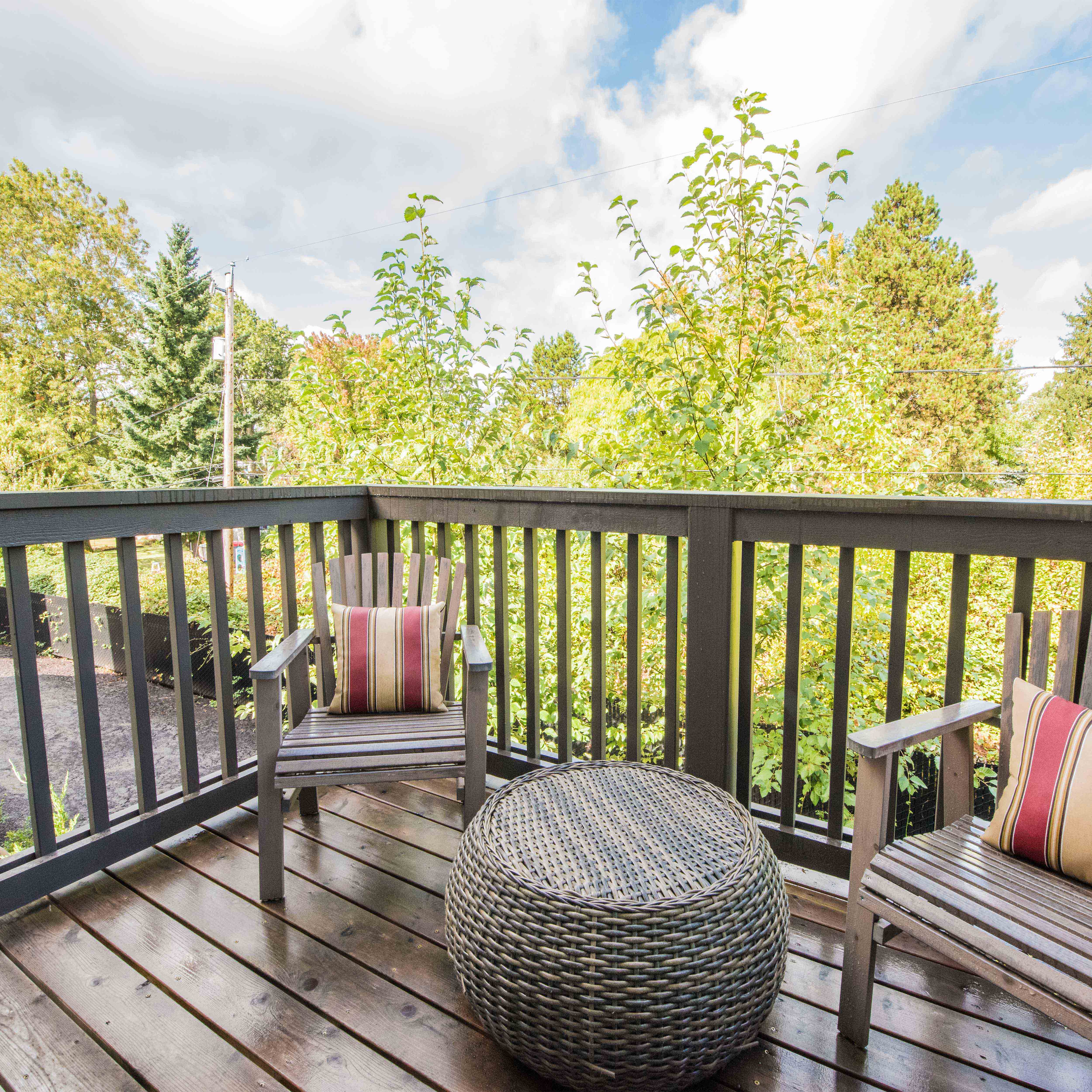 Latitude Townhomes And Apartments