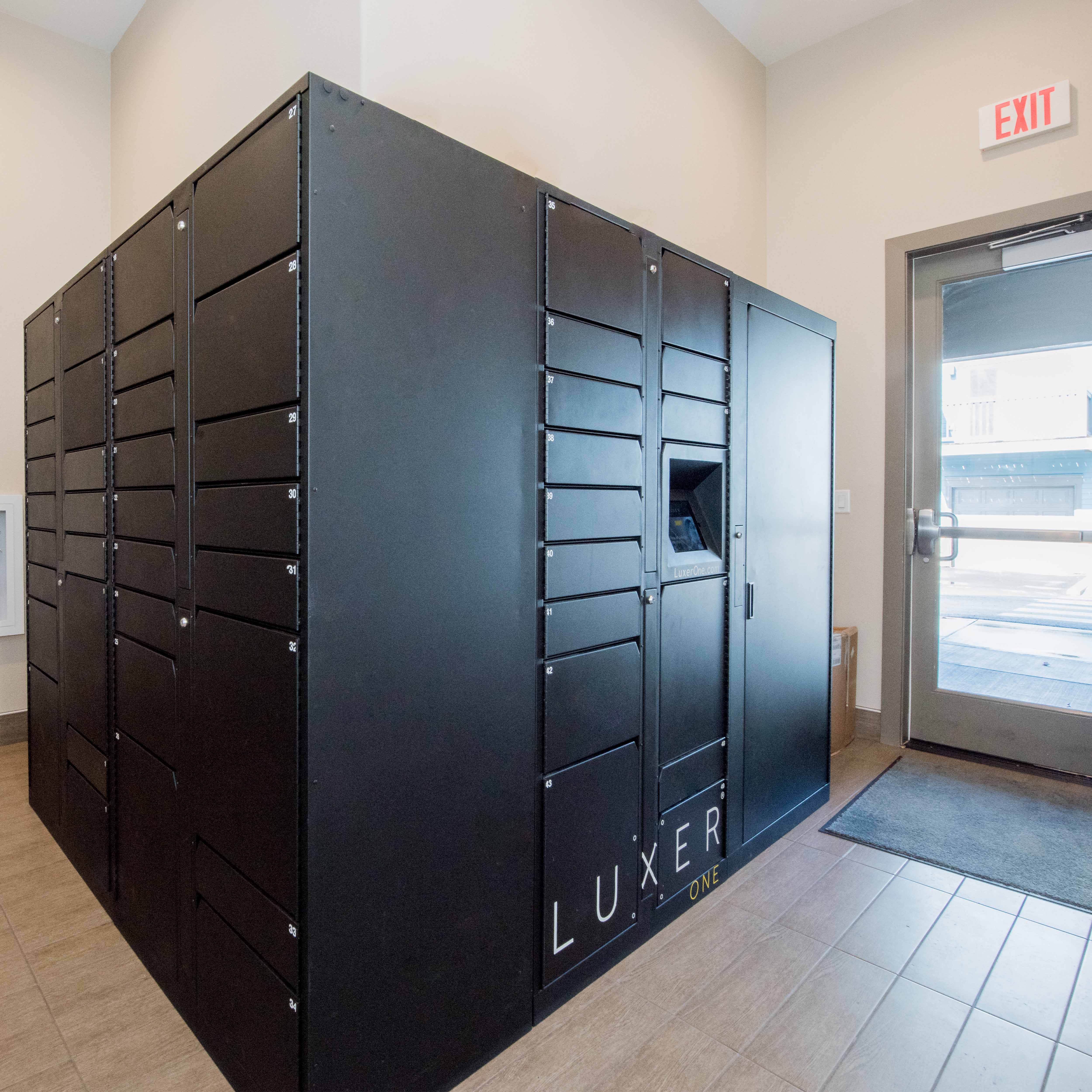 Latitude Townhomes And Apartments