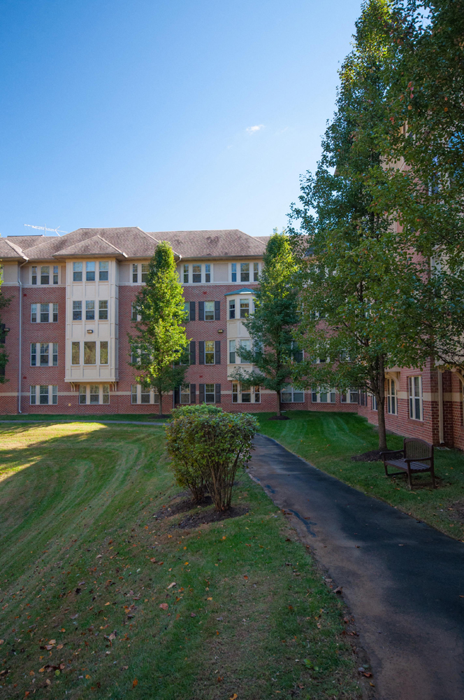 Victory Terrace Senior Apartments Outdoor Walking Paths