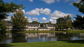 1207 Hunter's Lake Dr W 1-3 Beds Apartment, Townhouse for Rent - Photo Gallery