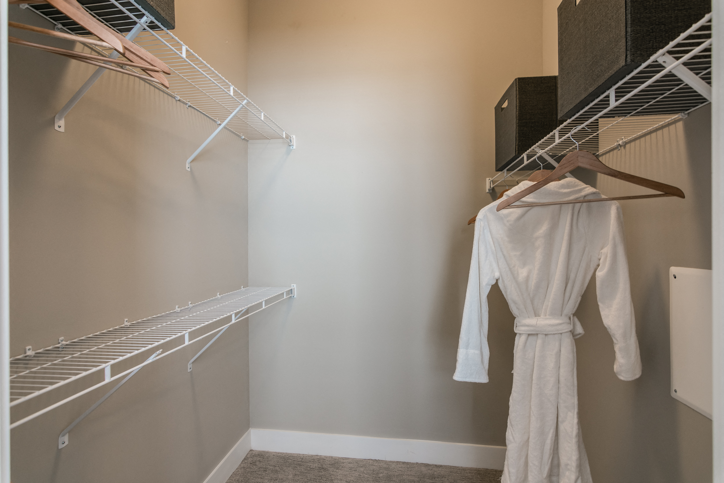 Vintage Foxland model unit.