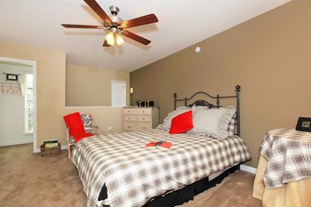 15330 Ella Blvd 1-2 Beds Apartment for Rent - Photo Gallery 2