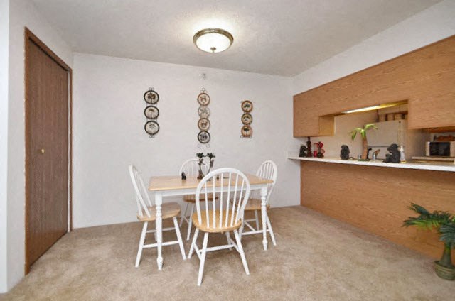 Dining Room at Higgins Estates Apartments, Alabama, 35611