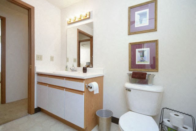 Bathroom at Vail Estates Apartments 2100 S Richland Creek Dr, Princeton, IN 47670