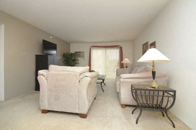 Living Room at Vail Estates Apartments 2100 S Richland Creek Dr, Princeton, IN 47670