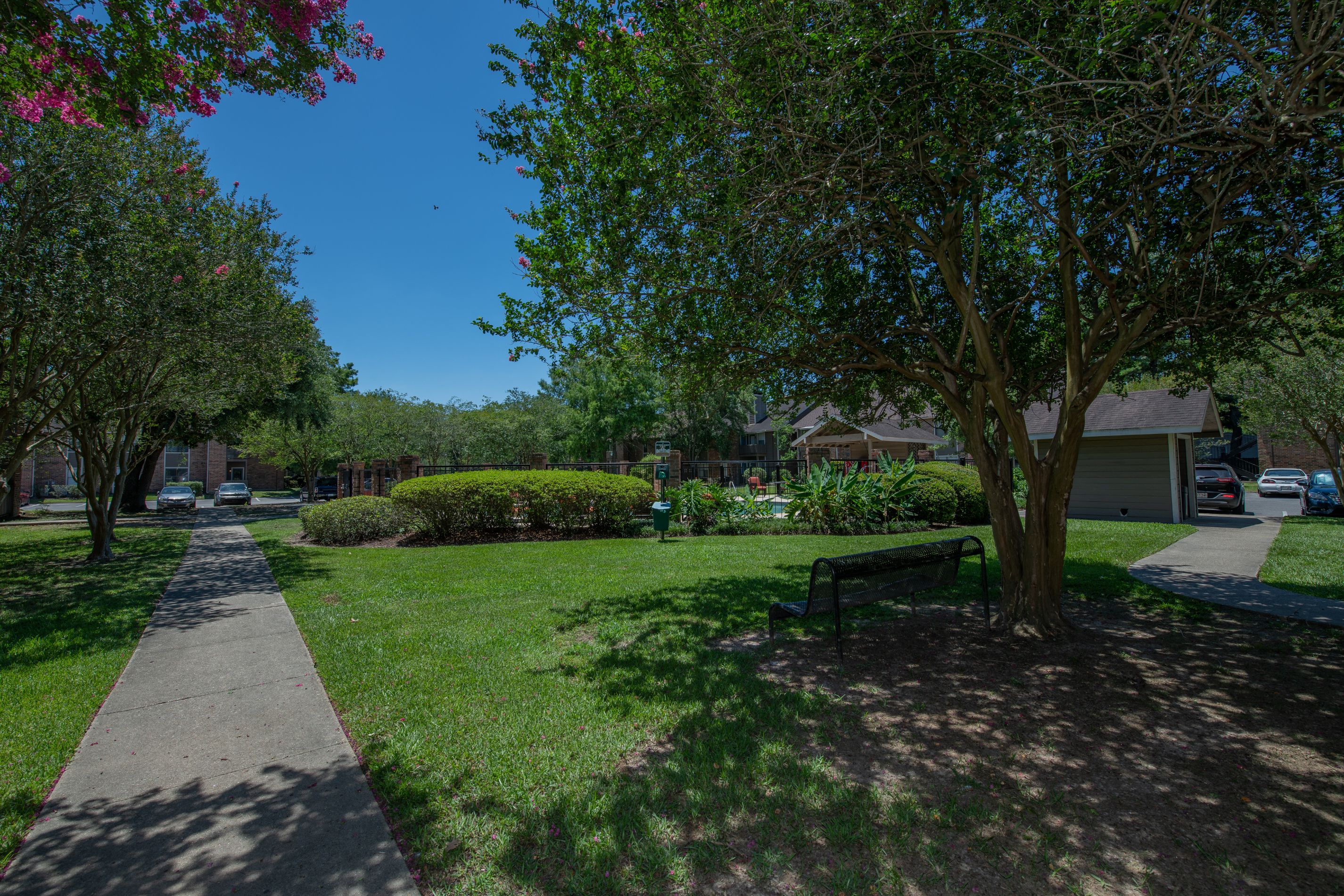 Emberwood Apartments Lafayette, LA Grounds II