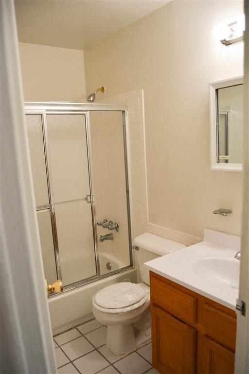 Luxurious Bathroom at Brookwood at Holbrook, Holbrook, 11741