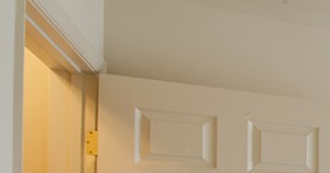 Bedroom with wall-to-wall carpeting