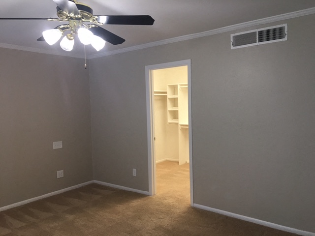 Master suite to closet