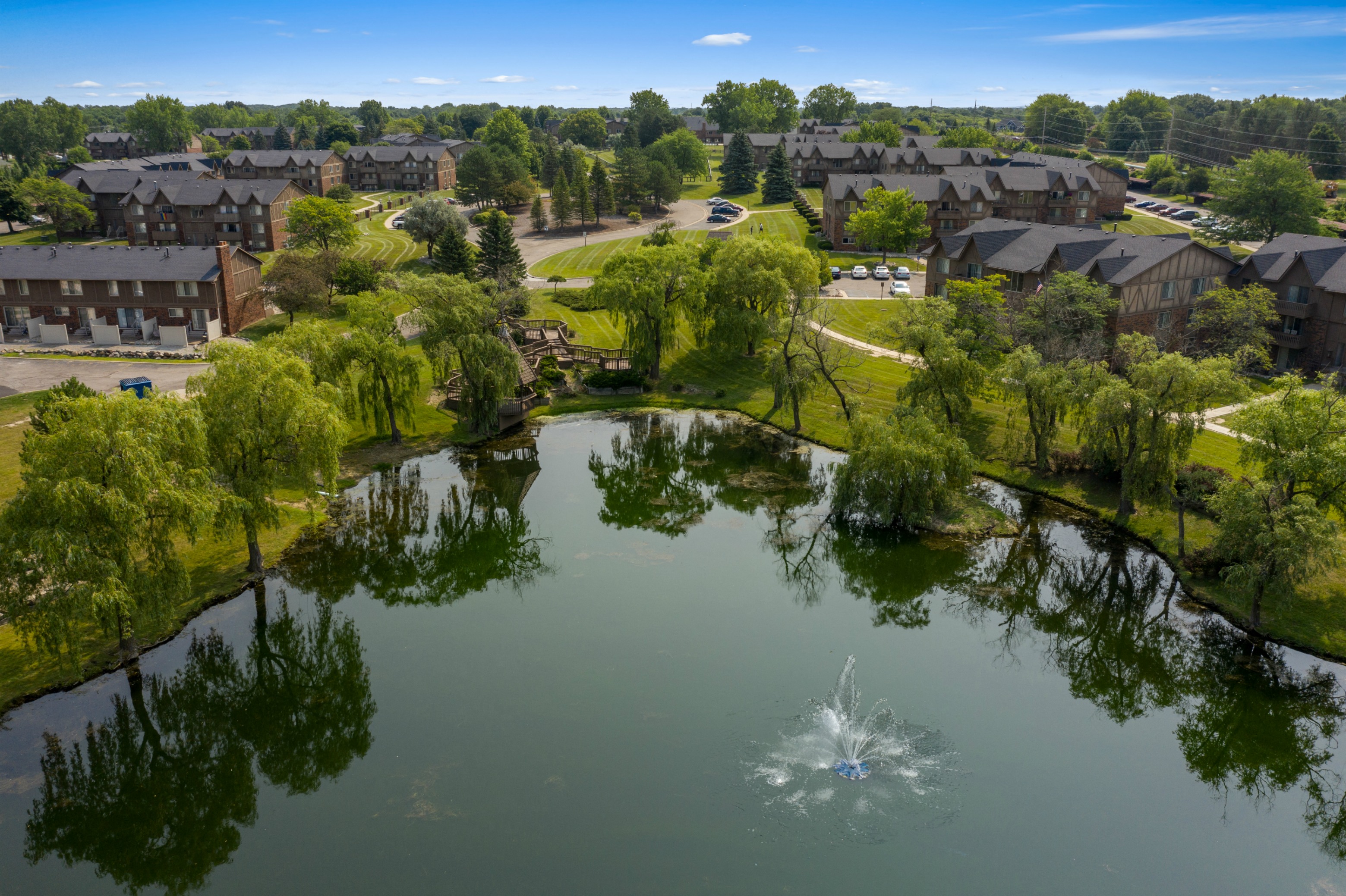 Fountain Pointe Apartments in Grand Blanc, MI