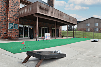 Apartments in Grand Blanc with lots of amenities