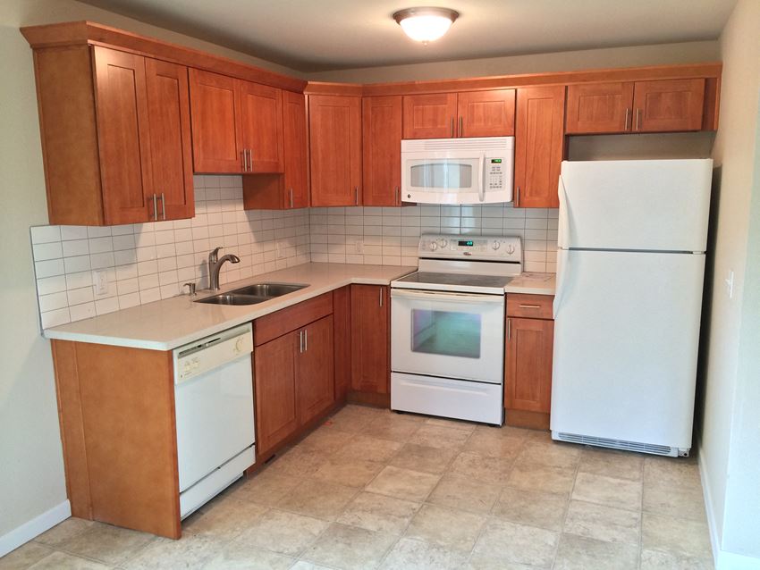 725 27th Ave S 3 Beds Apartment for Rent - Photo Gallery