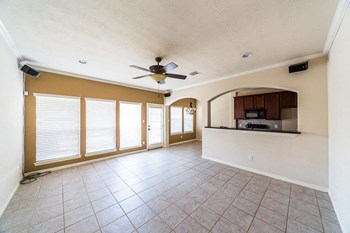 10916 Chazenwood Dr. 3 Beds Apartment for Rent - Photo Gallery 3