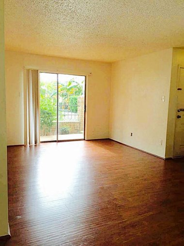 2750 Holly Hall St #1211 2 Beds Apartment for Rent - Photo Gallery 1