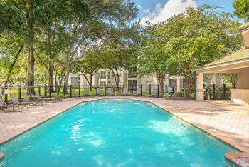 Versant Place Apartments resort-style pool with spa