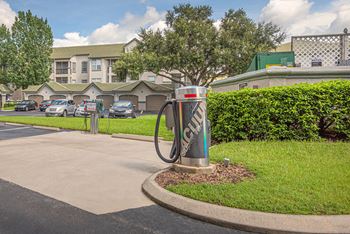Versant Place Apartments car care center