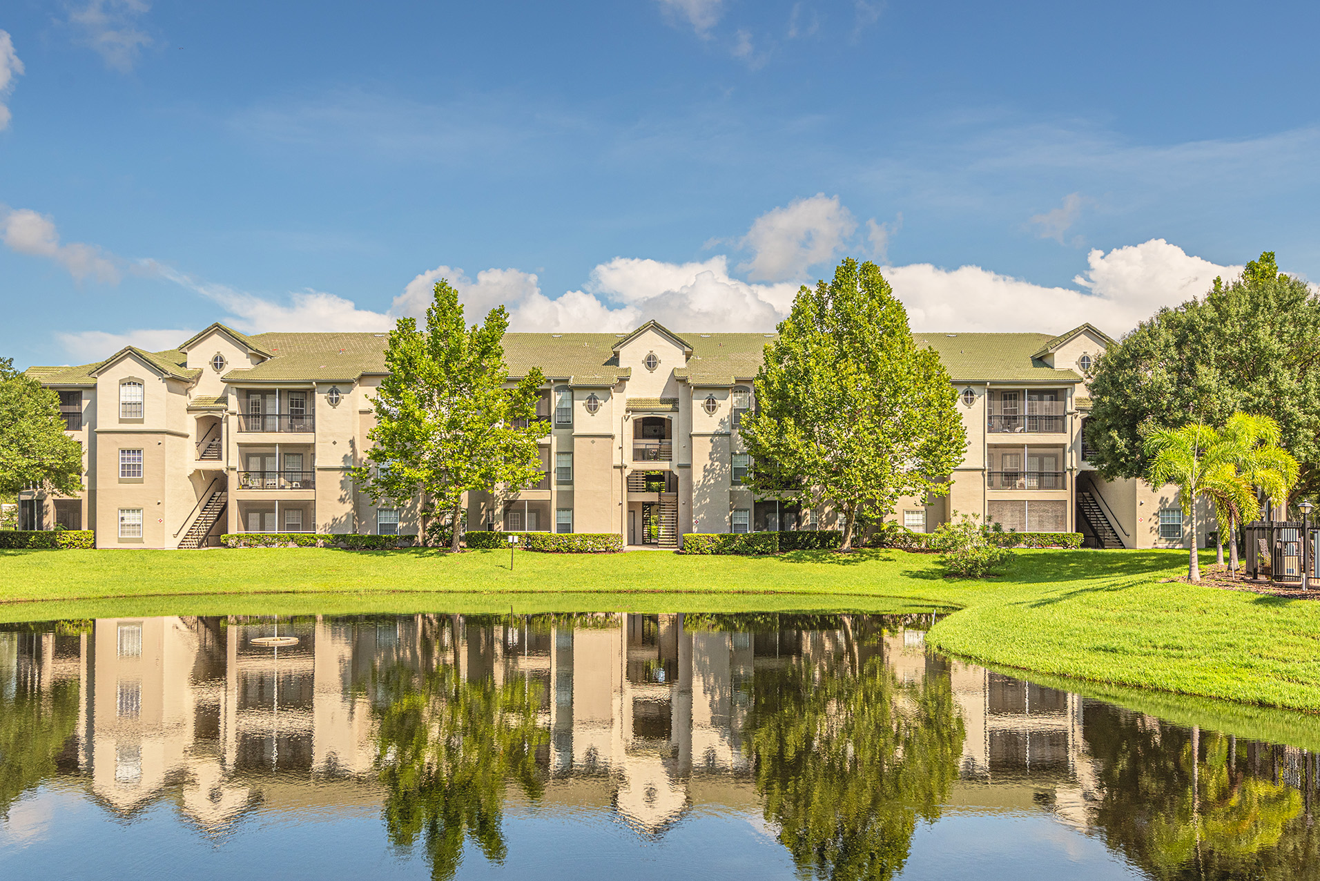 Versant Place Apartments lake views