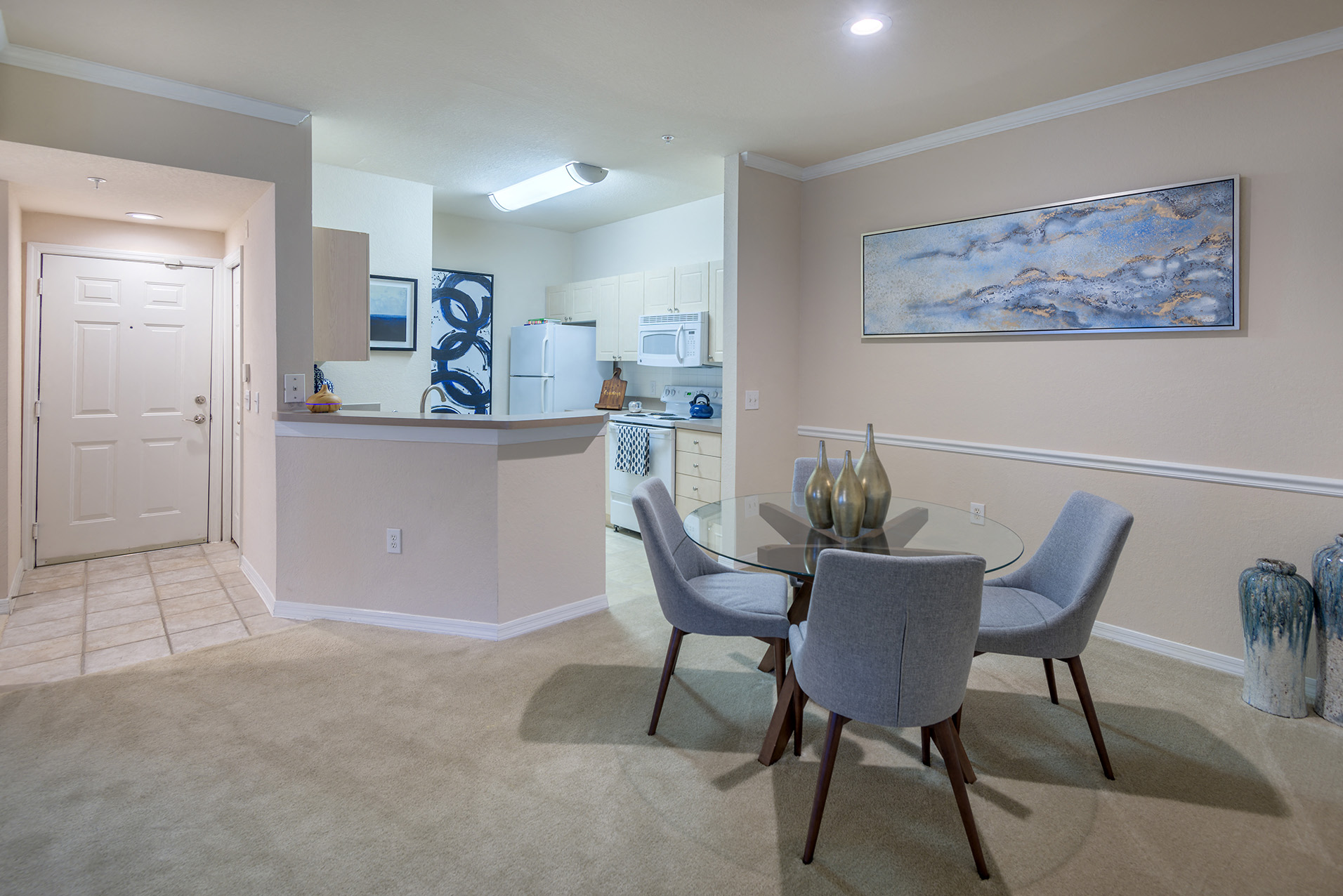 Versant Place Apartments open floor plans