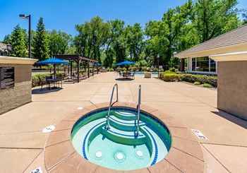Preserve at Blue Ravine - Heated spa