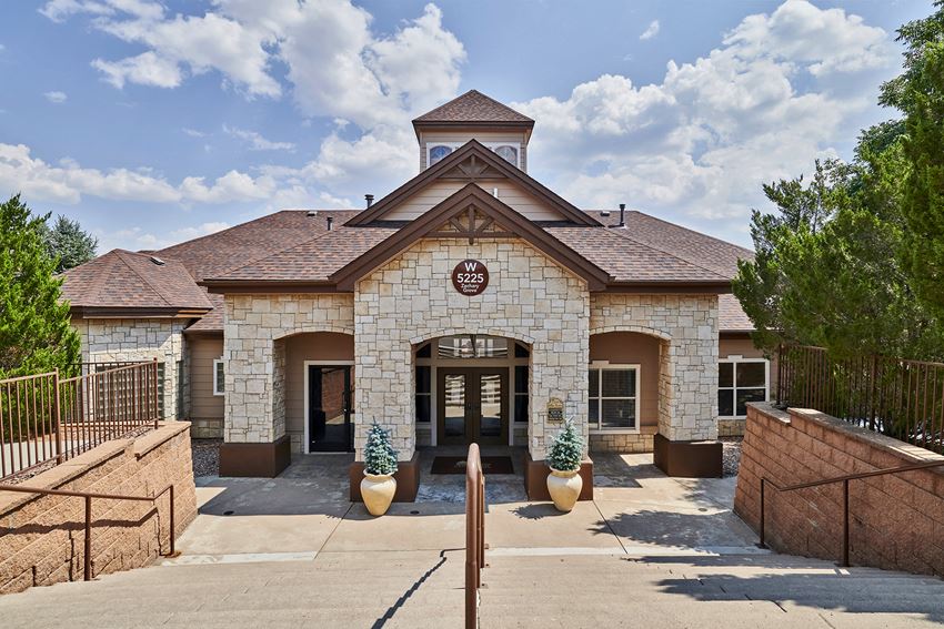 Grand Centennial - Leasing office entrance - Photo Gallery 1