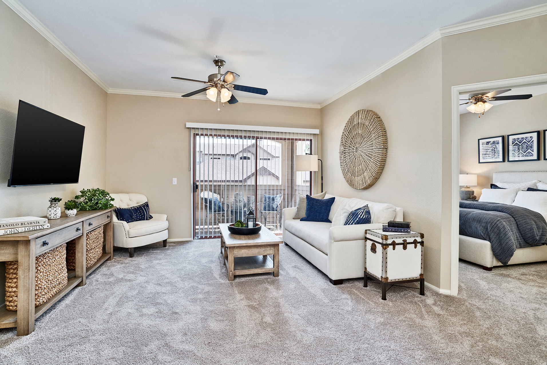 Grand Centennial - Spacious living areas with nine-foot ceilings