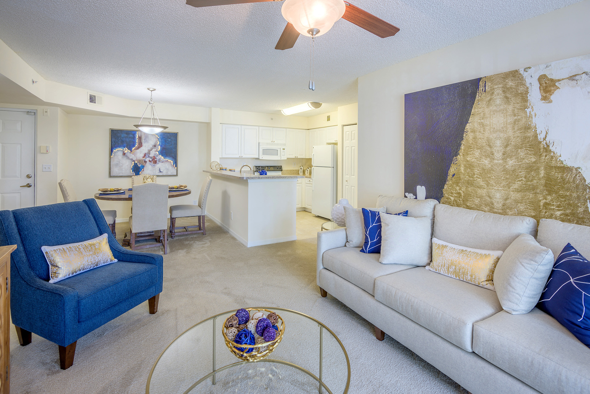 La Costa Apartments open kitchen plans