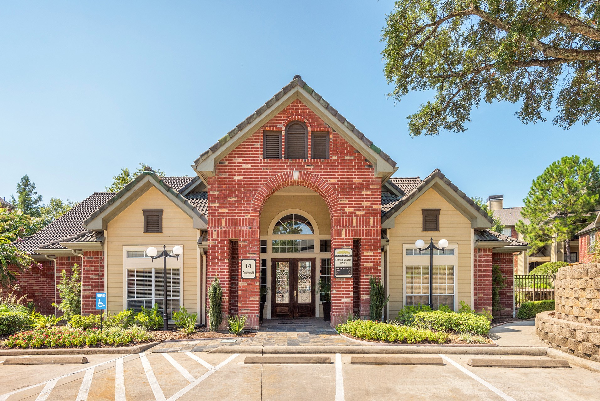 25 Best Luxury Apartments in Spring, TX (with photos) RENTCafé