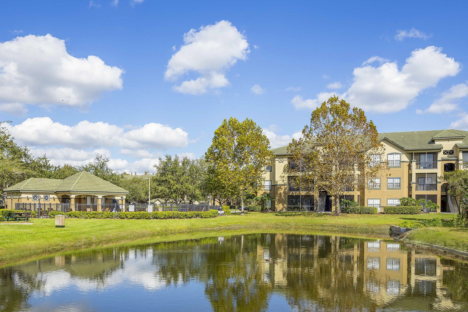 Addison Park at Cross Creek Apartments, 10328 Venitia Real Ave, Tampa