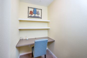 Lodge at Cypresswood - Computer nooks in select units