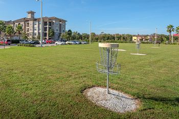 Frisbee golf