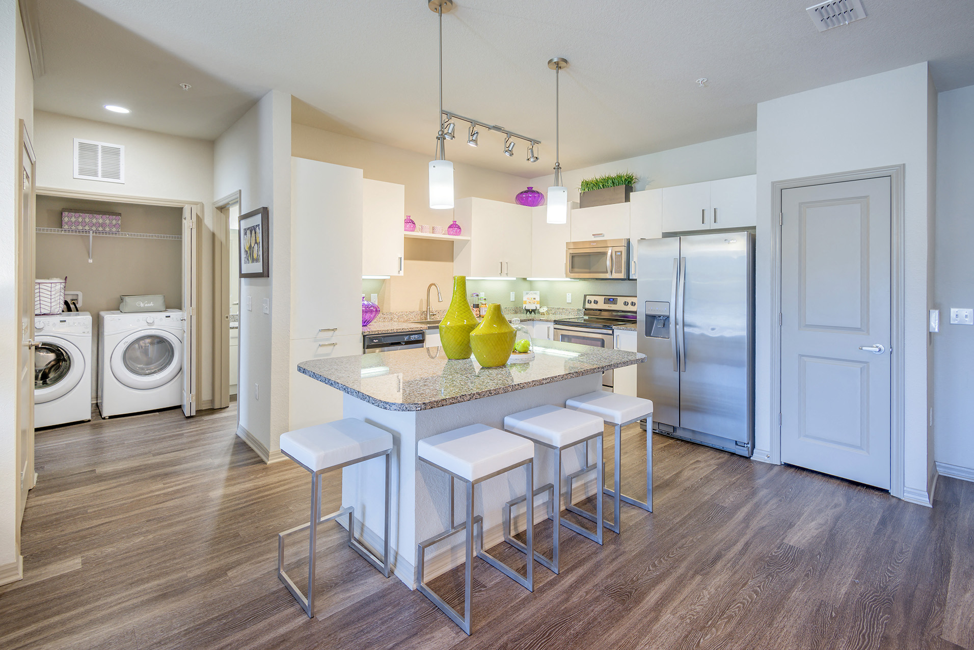 Bonterra Parc - Washer and dryer in each unit