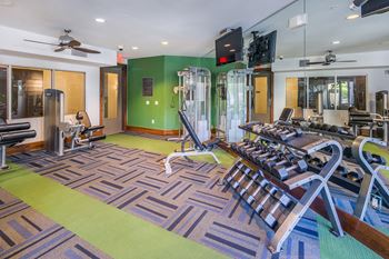 AVANT on Market Center - Fully equipped athletic center