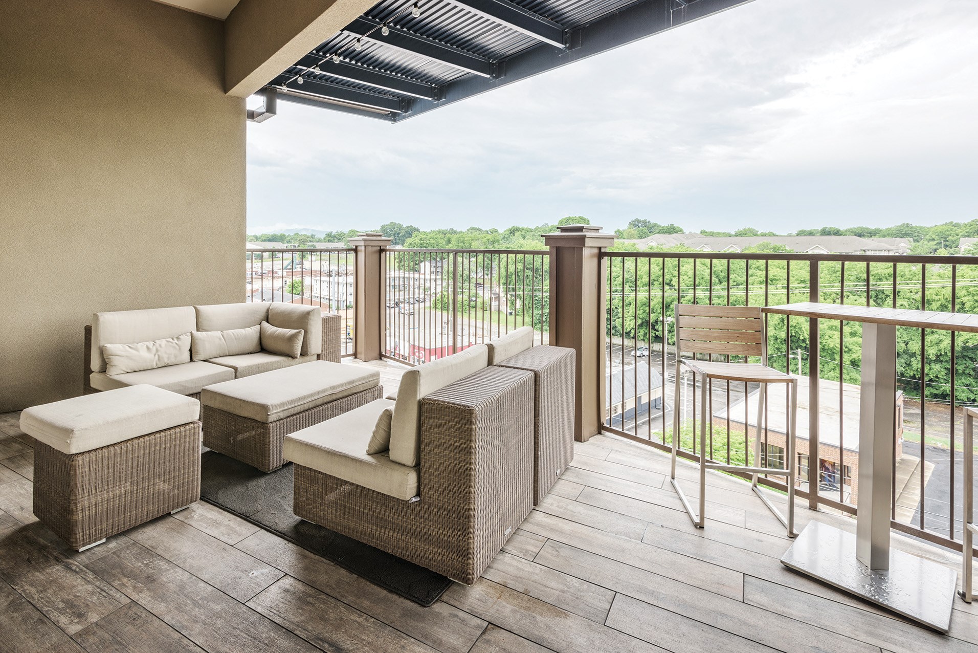 23Hundred At Berry Hill Apartments, 2300 8th Ave S, Nashville, TN