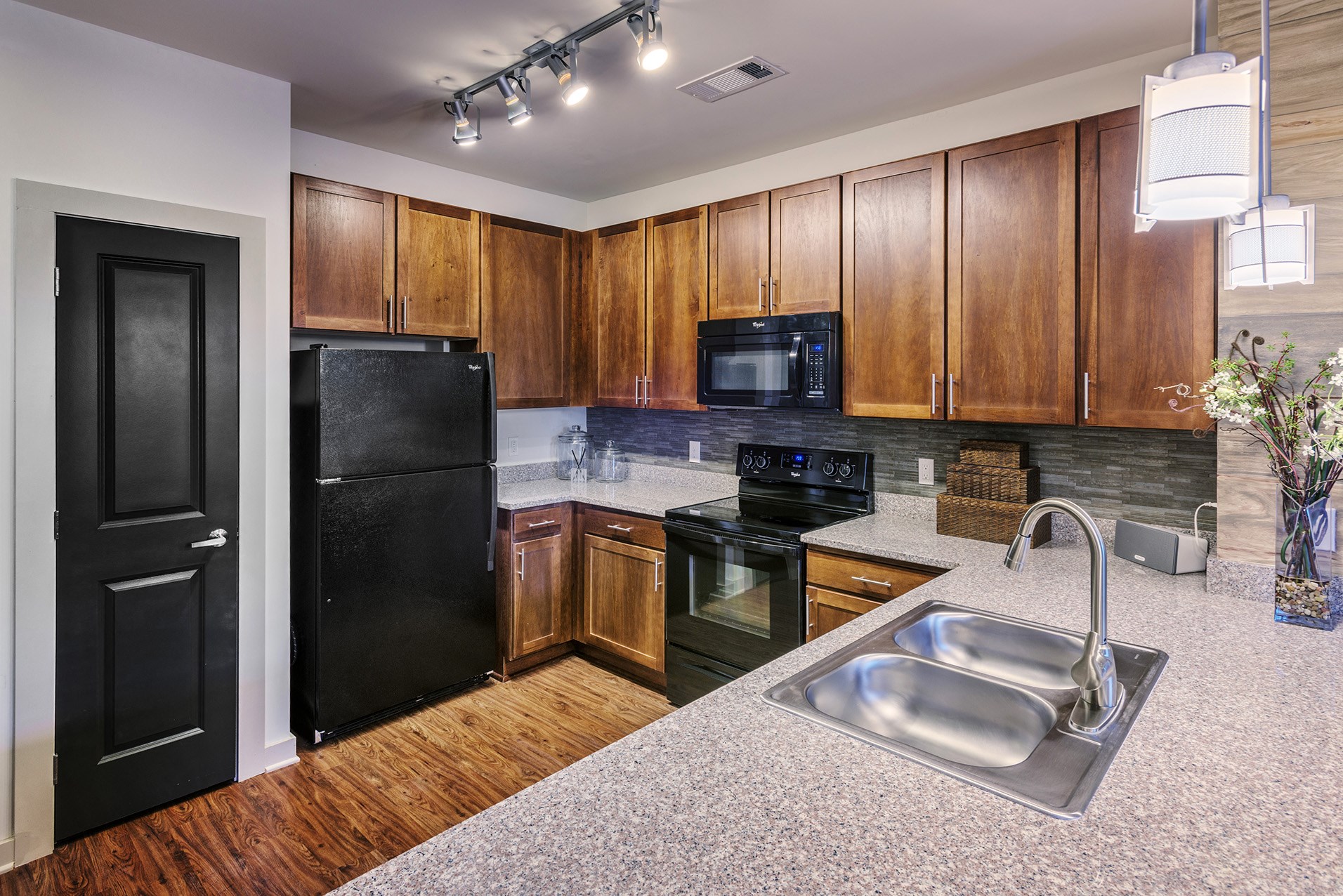 23Hundred At Berry Hill Apartments, 2300 8th Ave S, Nashville, TN