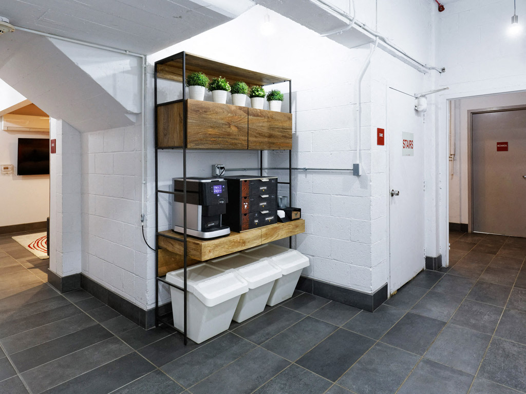 Quality Hill Towers - coffee bar