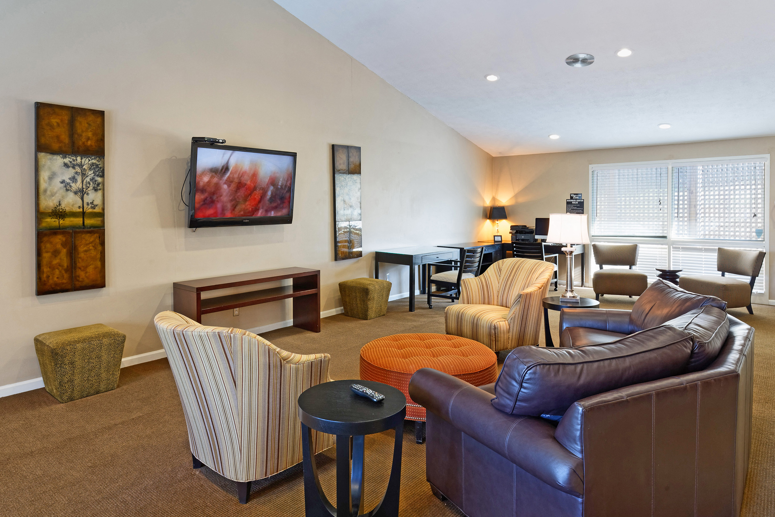 Brentwood Oaks Apartments, 100 Brentwood Oaks Dr