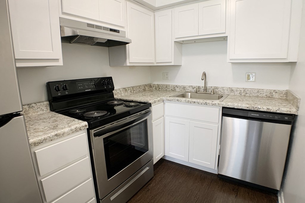 Kitchen at Walnut Creek Townhomes, Cincinnati, Ohio