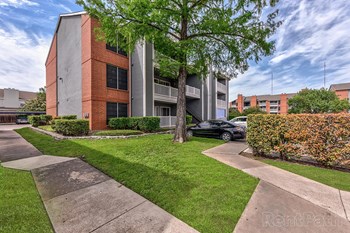 1930 West Rundberg Lane 1-2 Beds Apartment for Rent - Photo Gallery 4