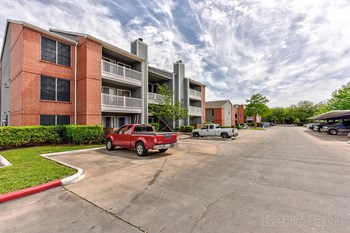 1930 West Rundberg Lane 1-2 Beds Apartment for Rent - Photo Gallery 5