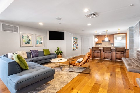 community kitchen with seating area at Valley and Bloom, Montclair, 07042