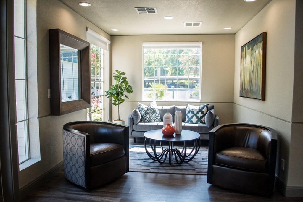 Lobby Seating l Waterford Cove Apartments in Sacramento CA