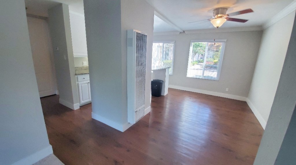 1x1 facing dining from living | The Meridian Apartment Homes in Walnut Creek, CA