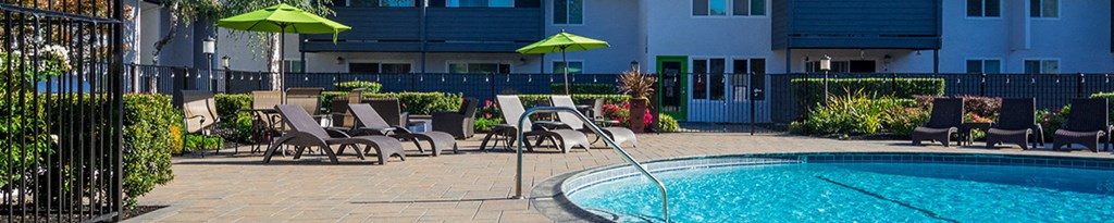 Swimming Pool | The Meridian Apartment Homes in Walnut Creek, CA