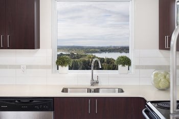 Kitchen sink with a large window. - Photo Gallery 3